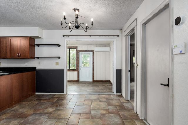 5012 WOODLAWN CIRCLE W, Palmetto, FL 34221