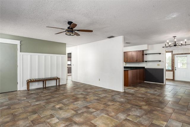 5012 WOODLAWN CIRCLE W, Palmetto, FL 34221