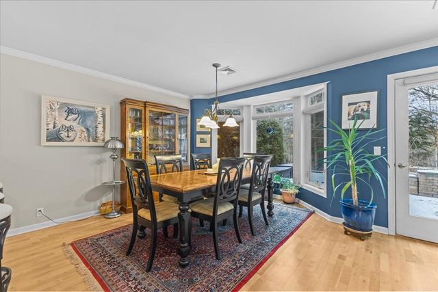 186 Hummingbird Lane, South Burlington, VT 05403