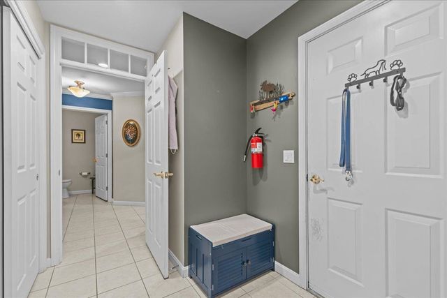 186 Hummingbird Lane, South Burlington, VT 05403