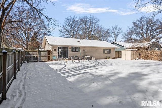 216 N Durkin Drive, Springfield, IL 62702