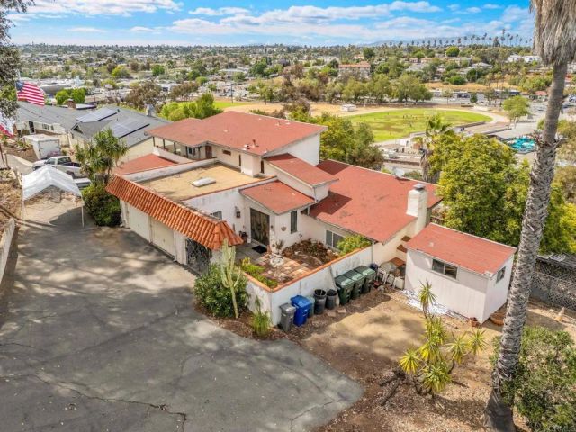 306 Ocean View Drive, Vista, CA 92084
