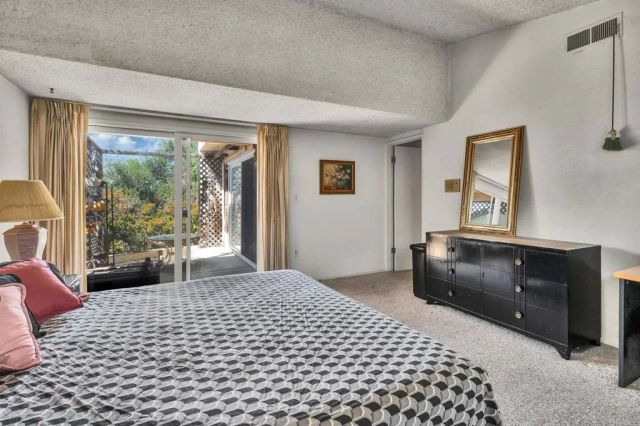 306 Ocean View Drive, Vista, CA 92084