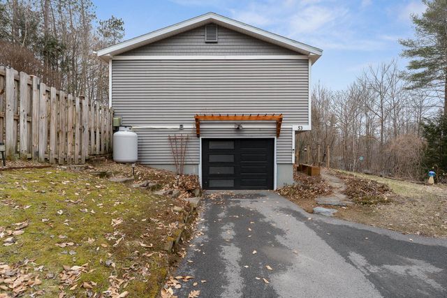 53 Sandhill Road, Fairfax, VT 05454