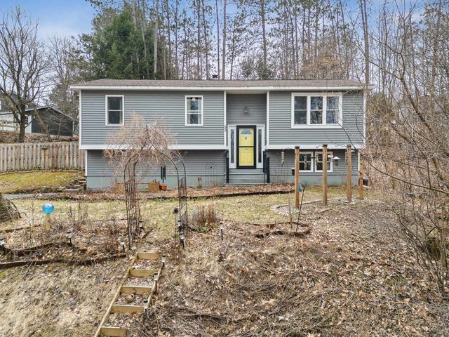 53 Sandhill Road, Fairfax, VT 05454