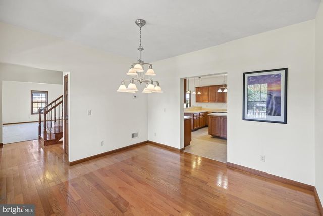 690 GRANT DR, Gettysburg, PA 17325