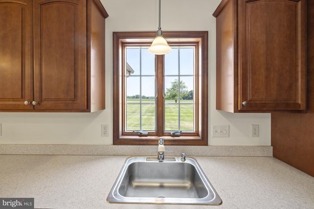 690 GRANT DR, Gettysburg, PA 17325