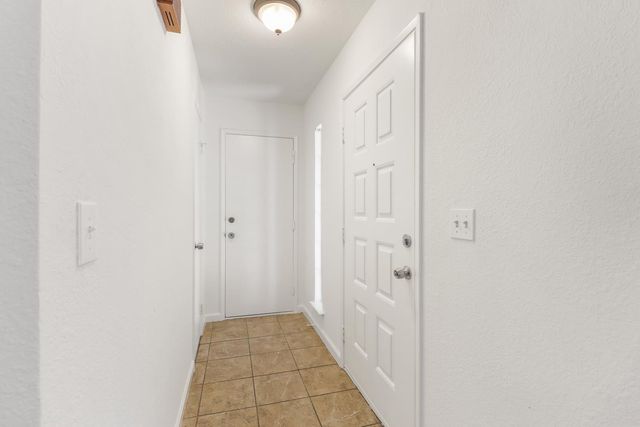 518 Jamie Ct, Rio Linda, CA 95673