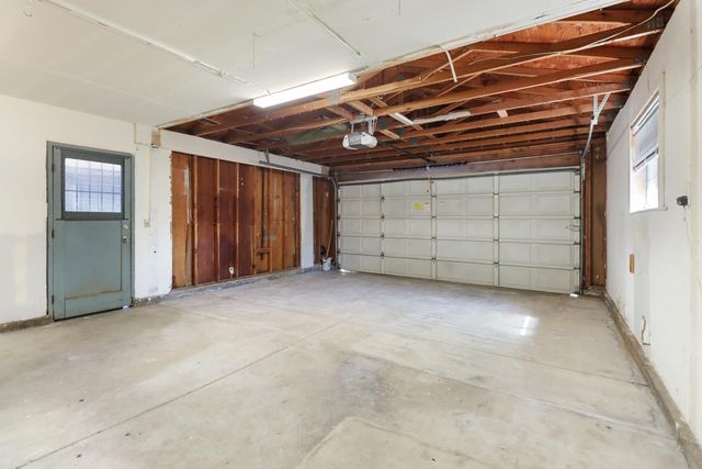 518 Jamie Ct, Rio Linda, CA 95673