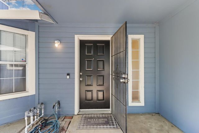 518 Jamie Ct, Rio Linda, CA 95673