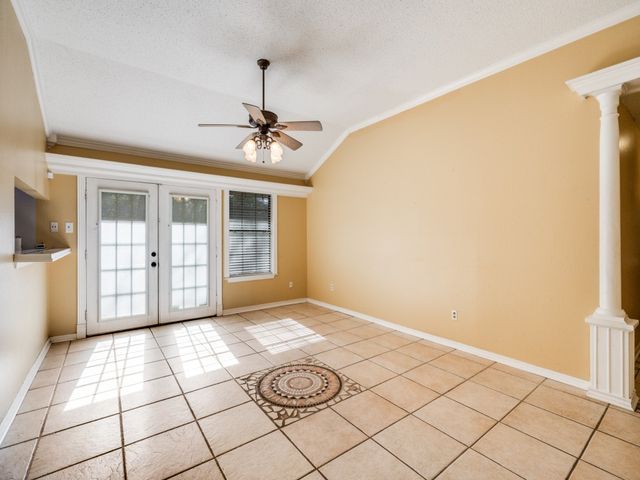 2104 Cold Springs Drive, Arlington, TX 76017