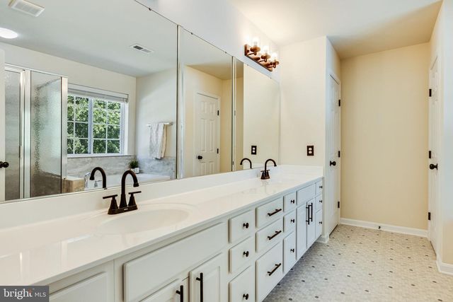 45703 TENNYHILL ST, California, MD 20619