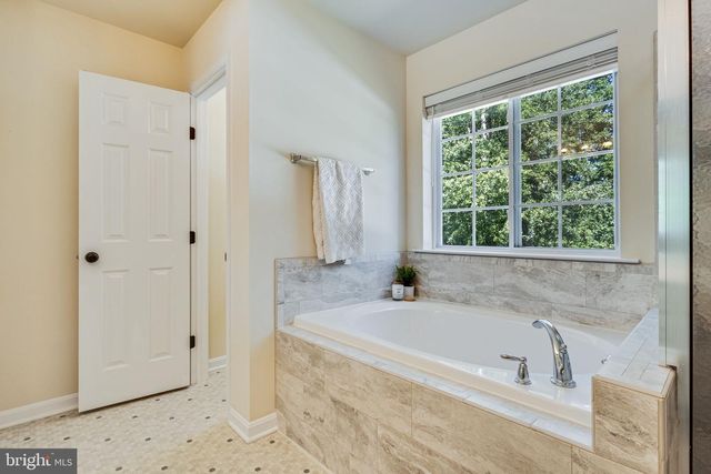 45703 TENNYHILL ST, California, MD 20619