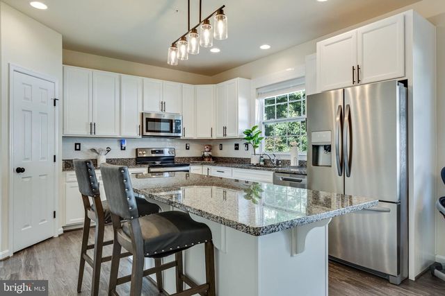 45703 TENNYHILL ST, California, MD 20619