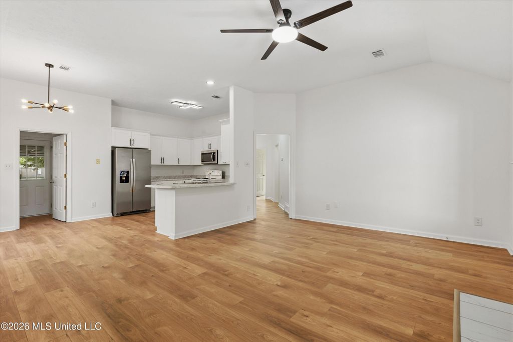 4909 Graham Lake Drive, Olive Branch, MS 38654 — photo 4