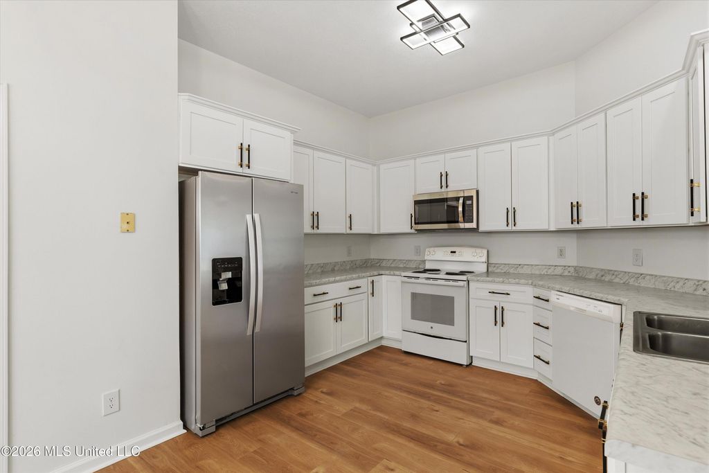 4909 Graham Lake Drive, Olive Branch, MS 38654 — photo 5