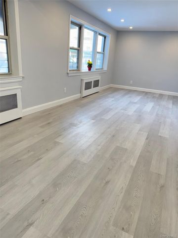 138-35 Jewel Ave. 1B, Flushing, NY 11367