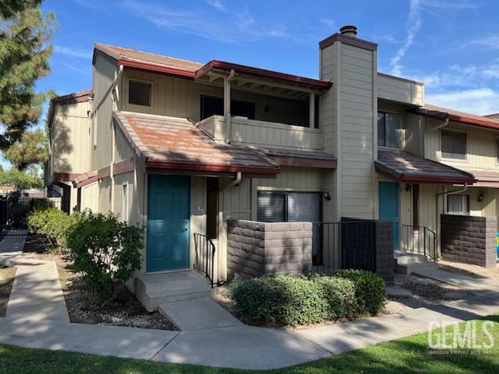 4301 California Avenue 1, Bakersfield, CA 93309