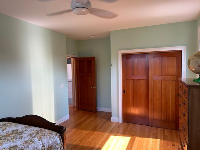 139 Blanchard St, Chicopee, MA 01020