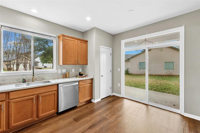 139 Nolan DR, Georgetown, TX 78633