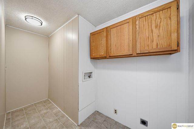 1521 W S Street, Lincoln, NE 68528
