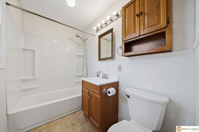 1521 W S Street, Lincoln, NE 68528