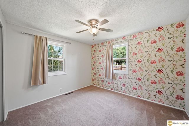 1521 W S Street, Lincoln, NE 68528