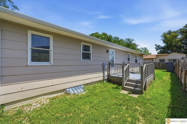 1521 W S Street, Lincoln, NE 68528