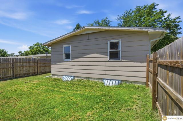 1521 W S Street, Lincoln, NE 68528