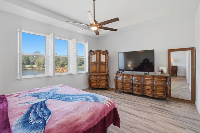 1102 VICTORIA HILLS DRIVE S, Deland, FL 32724