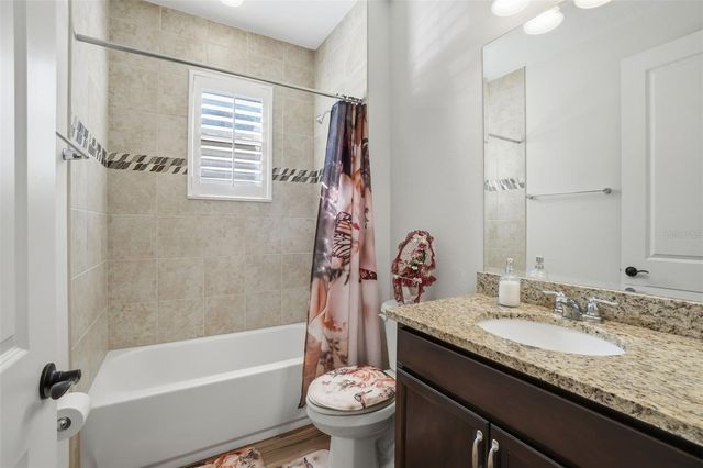 1102 VICTORIA HILLS DRIVE S, Deland, FL 32724