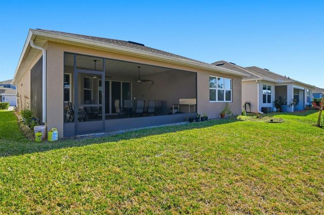 1102 VICTORIA HILLS DRIVE S, Deland, FL 32724