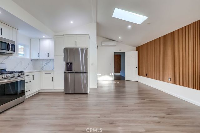 456 Cherry Avenue, Long Beach, CA 90802