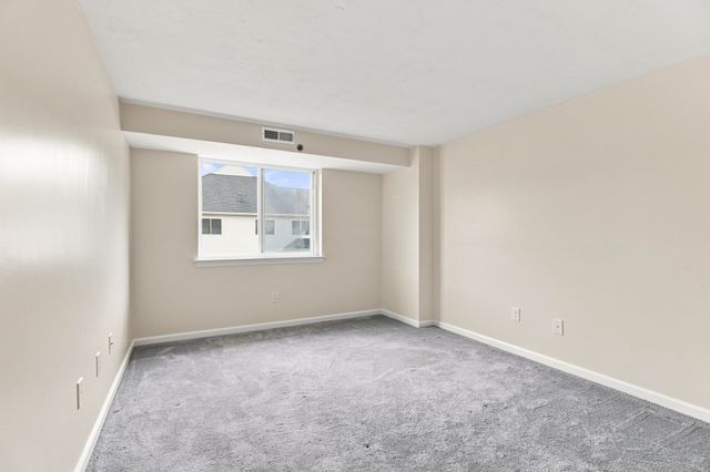 360 Littleton Road H1, Chelmsford, MA 01824