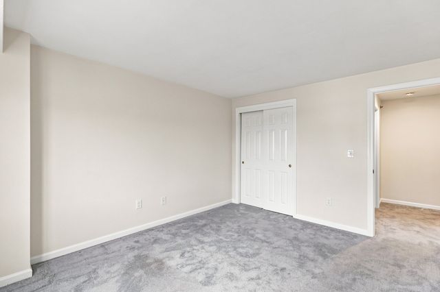 360 Littleton Road H1, Chelmsford, MA 01824