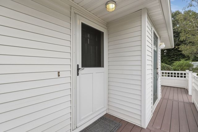 360 Littleton Road H1, Chelmsford, MA 01824