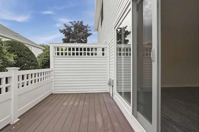 360 Littleton Road H1, Chelmsford, MA 01824