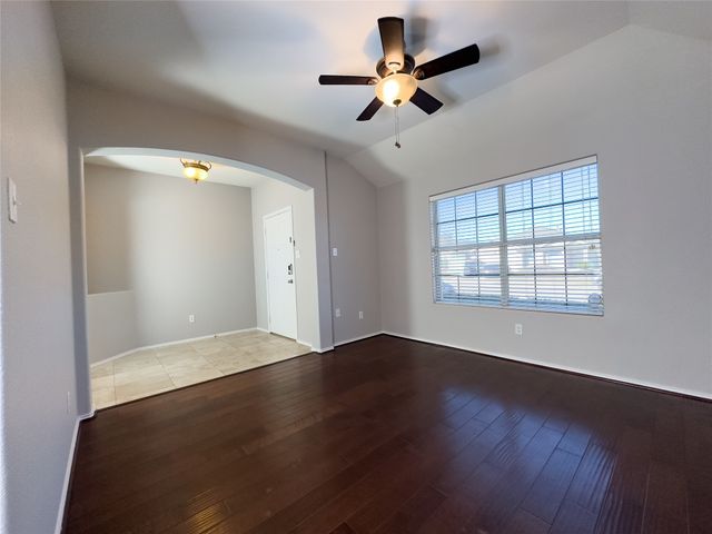 1017 Grand National Boulevard, Fort Worth, TX 76179