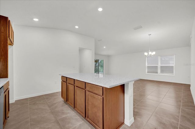 8633 CARIBBEAN PINE WAY, Lakeland, FL 33809