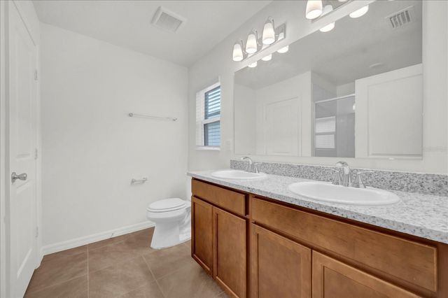 8633 CARIBBEAN PINE WAY, Lakeland, FL 33809