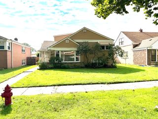 7536 Kildare Avenue, Skokie, IL 60076