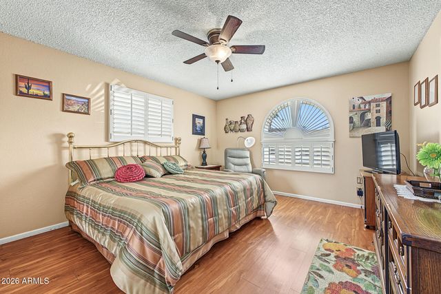 2260 N Middlecoff Drive, Mesa, AZ 85215