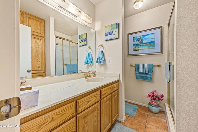 2260 N Middlecoff Drive, Mesa, AZ 85215