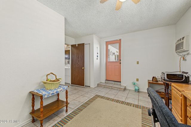 2260 N Middlecoff Drive, Mesa, AZ 85215