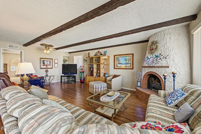 2260 N Middlecoff Drive, Mesa, AZ 85215