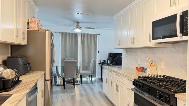 5326 E Clay Avenue, Fresno, CA 93727