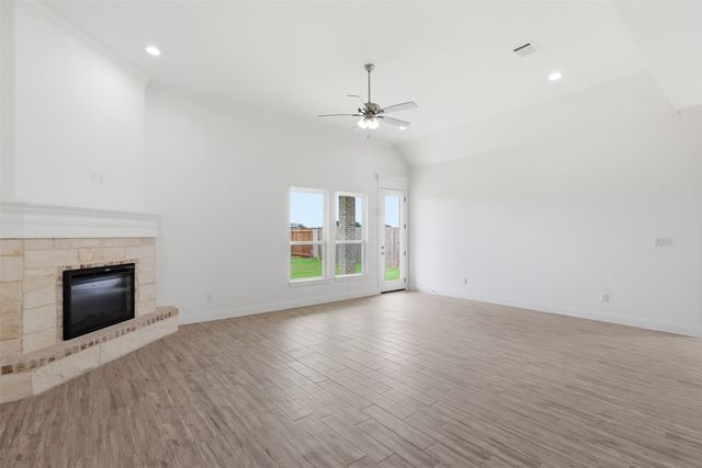 1512 Oleander Drive, Tolar, TX 76476