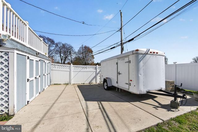 648 DAYTON RD, Bryn Mawr, PA 19010