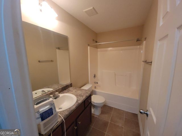 397 Brandish Drive, Newnan, GA 30263