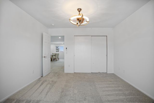 308 28th St NW, Minot, ND 58703